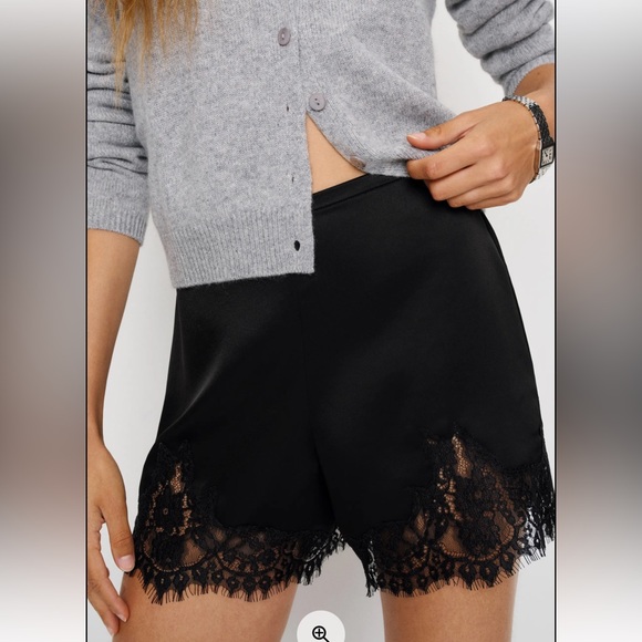 Reformation Pants - Reformation Fern Satin Short